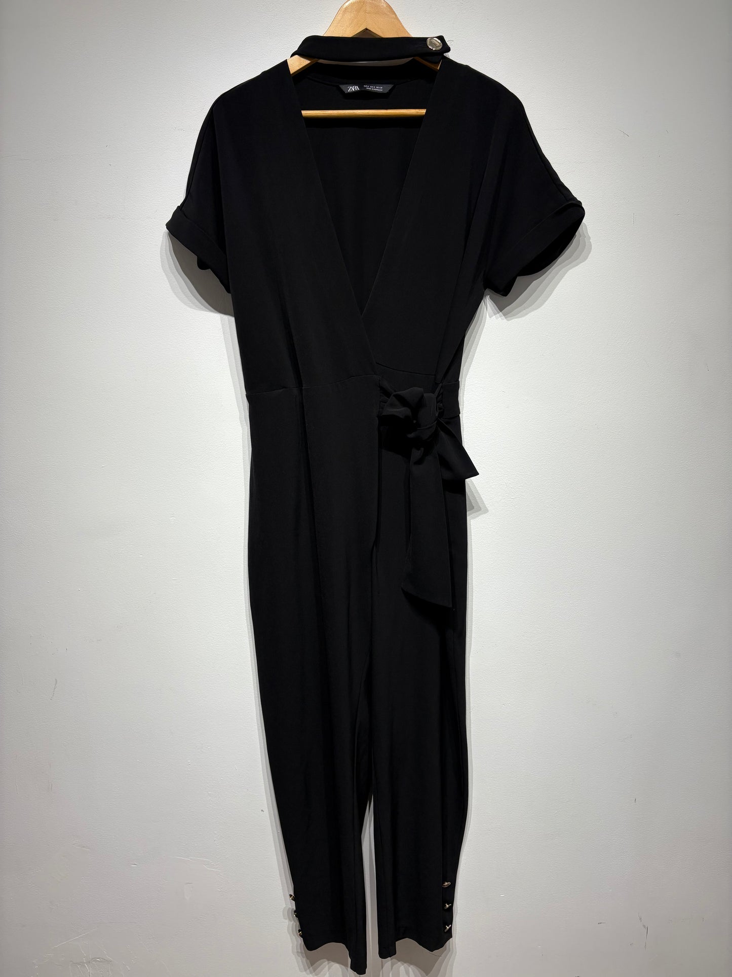 Mono negro largo de Zara