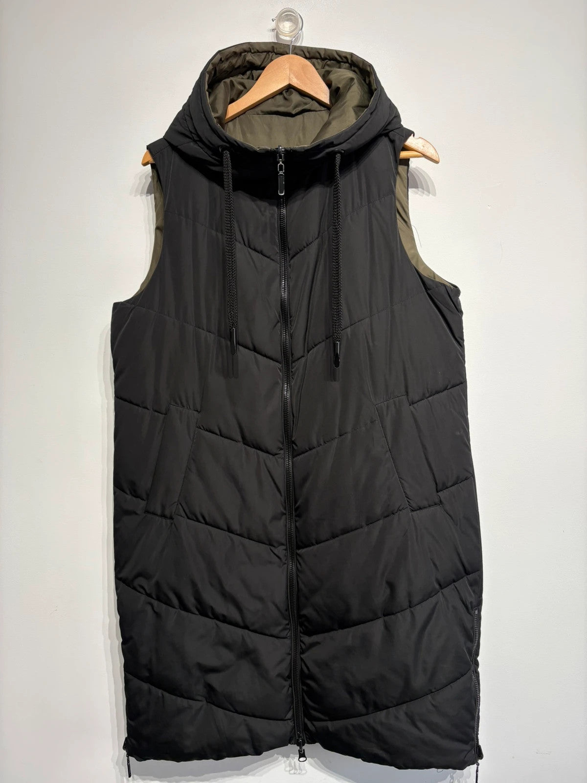 Chaleco acolchado reversible largo Zara