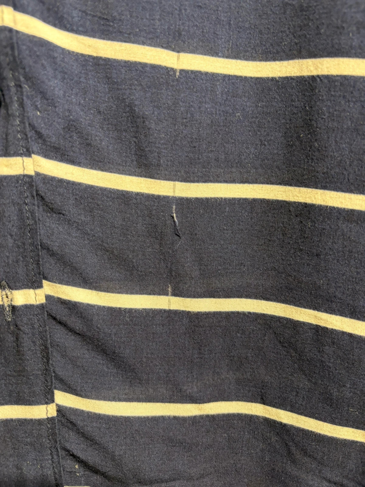 Camisa larga de rayas color azul marino