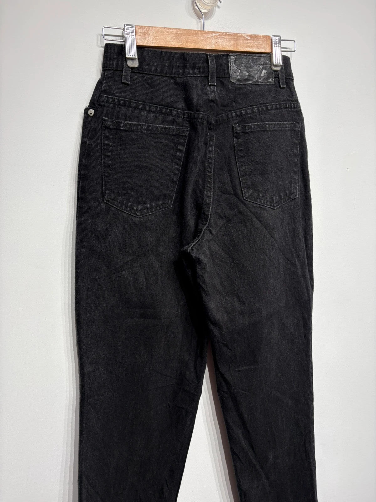 Vaquero negro tiro alto