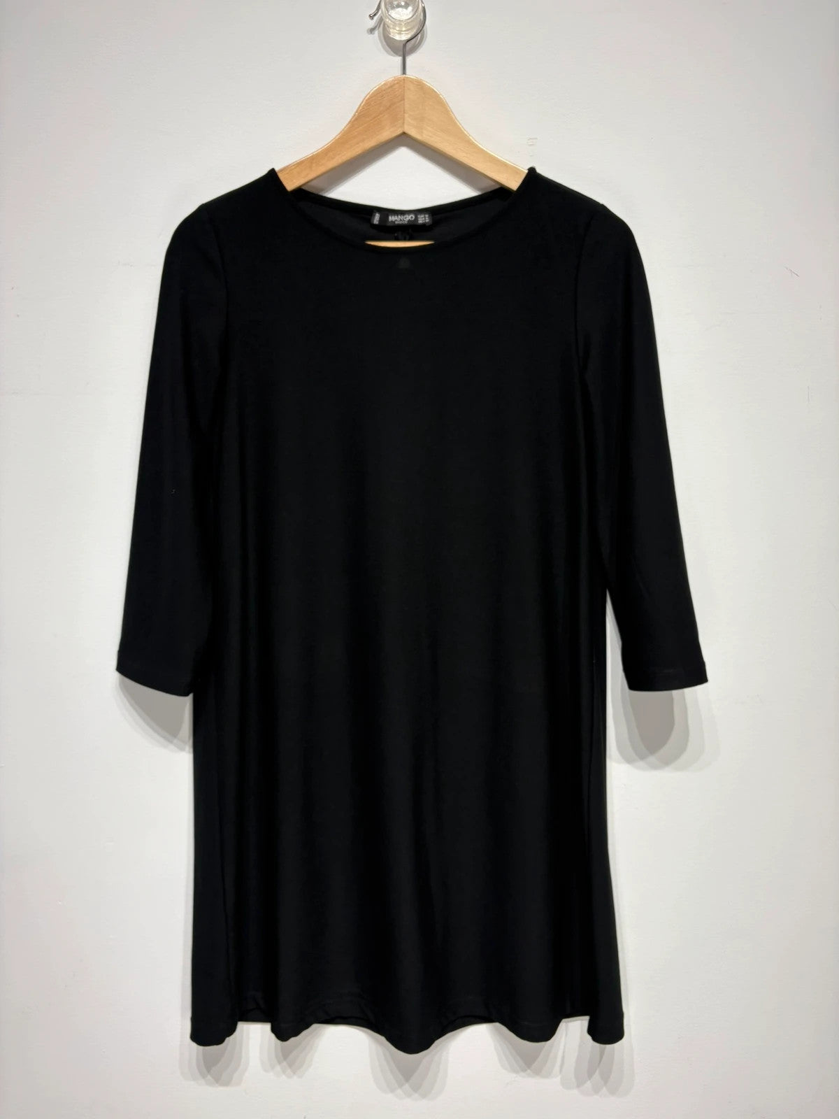 Vestido negro Mango Basics