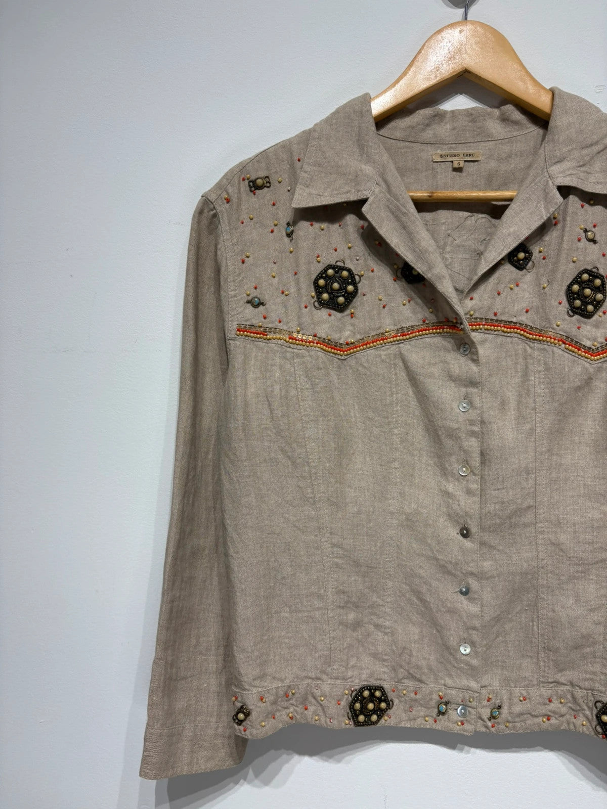Chaqueta primaveral beige 100% lino