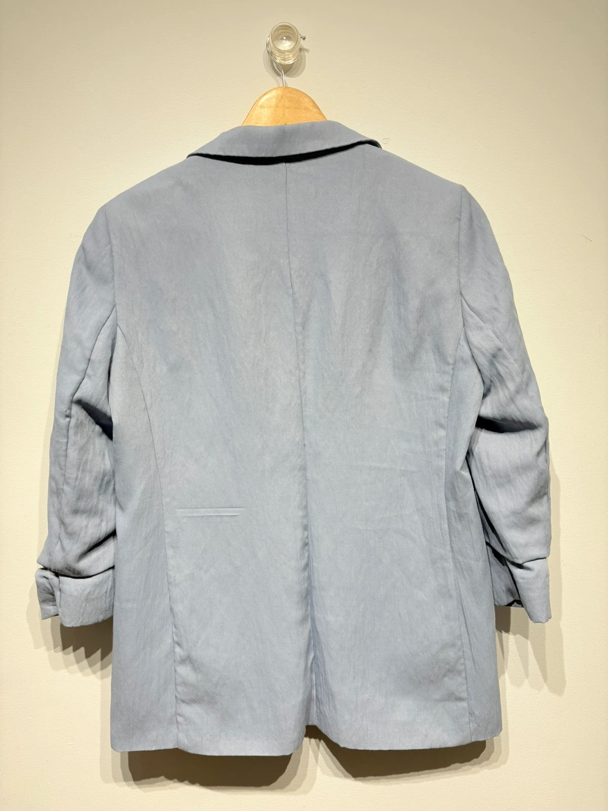 Americana mangas fruncidas celeste Kiabi