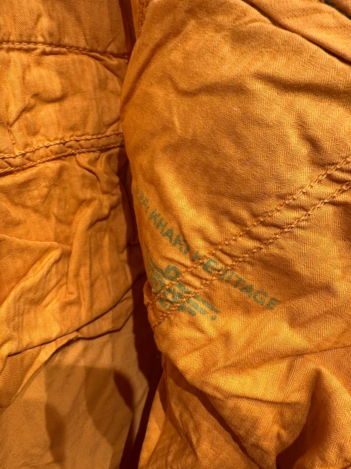 Dockers de hombre naranja