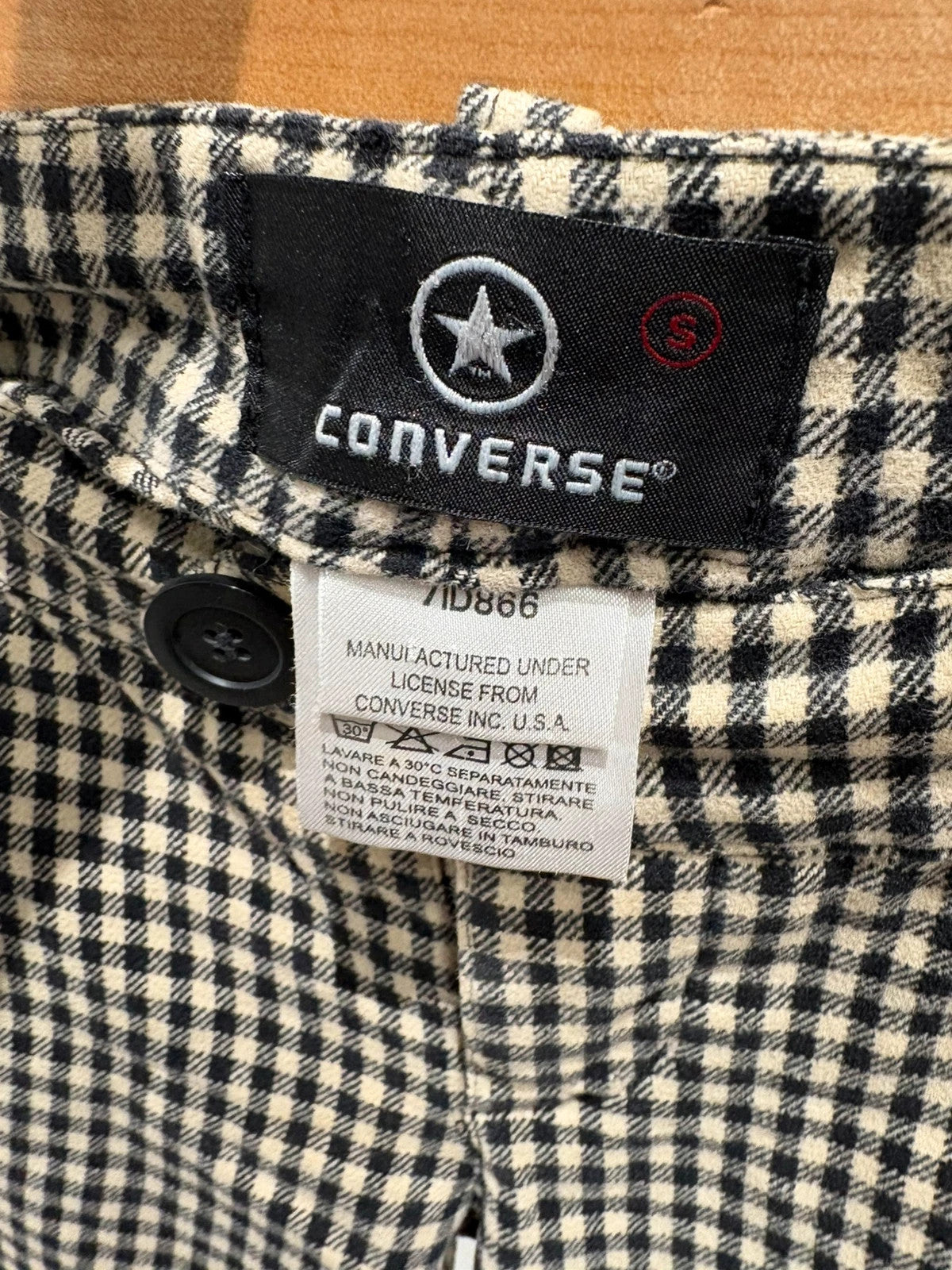 Bermuda de cuadros Converse
