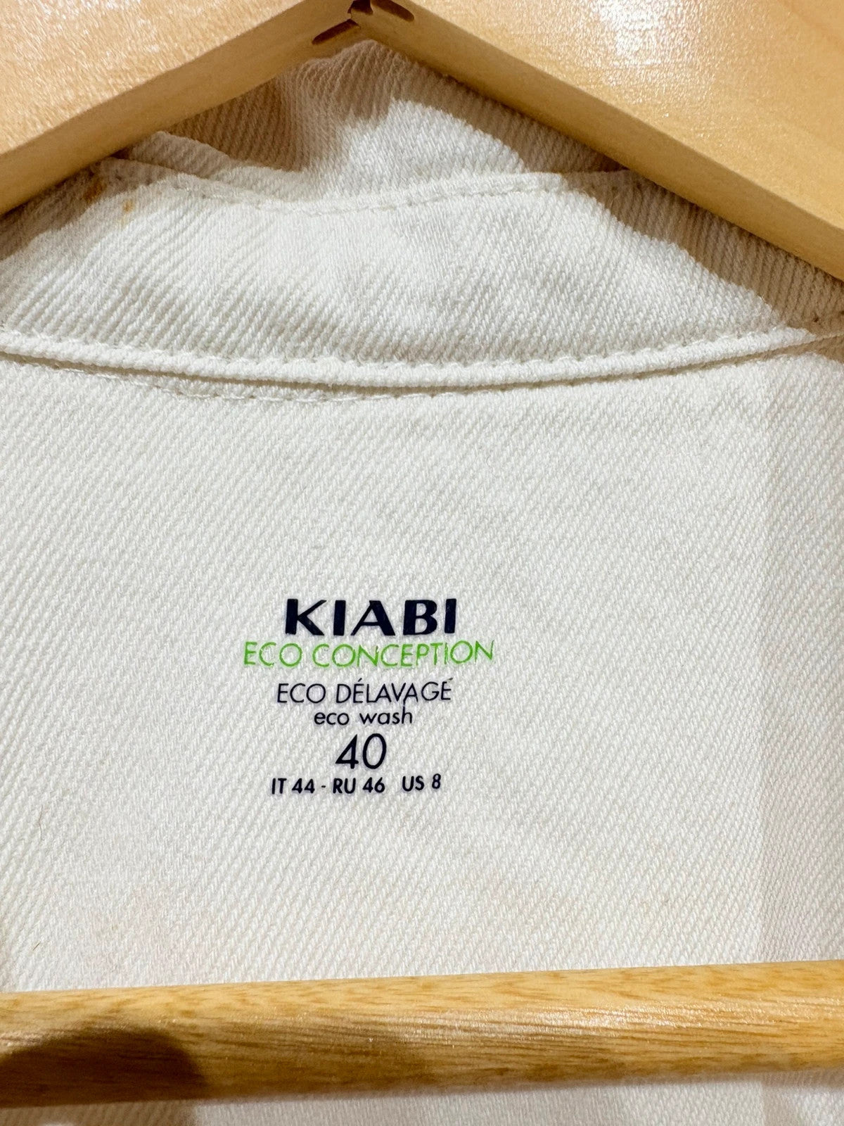 Sobrecamisa vaquera larga blanca Kiabi