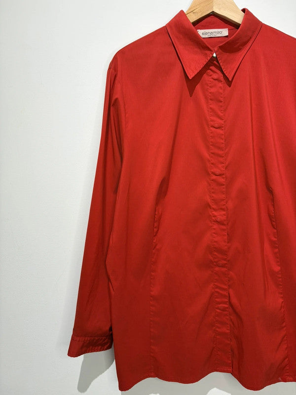 Camisa roja de Elena Miró