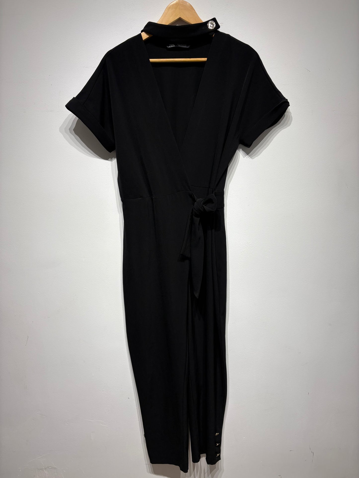 Mono negro largo de Zara