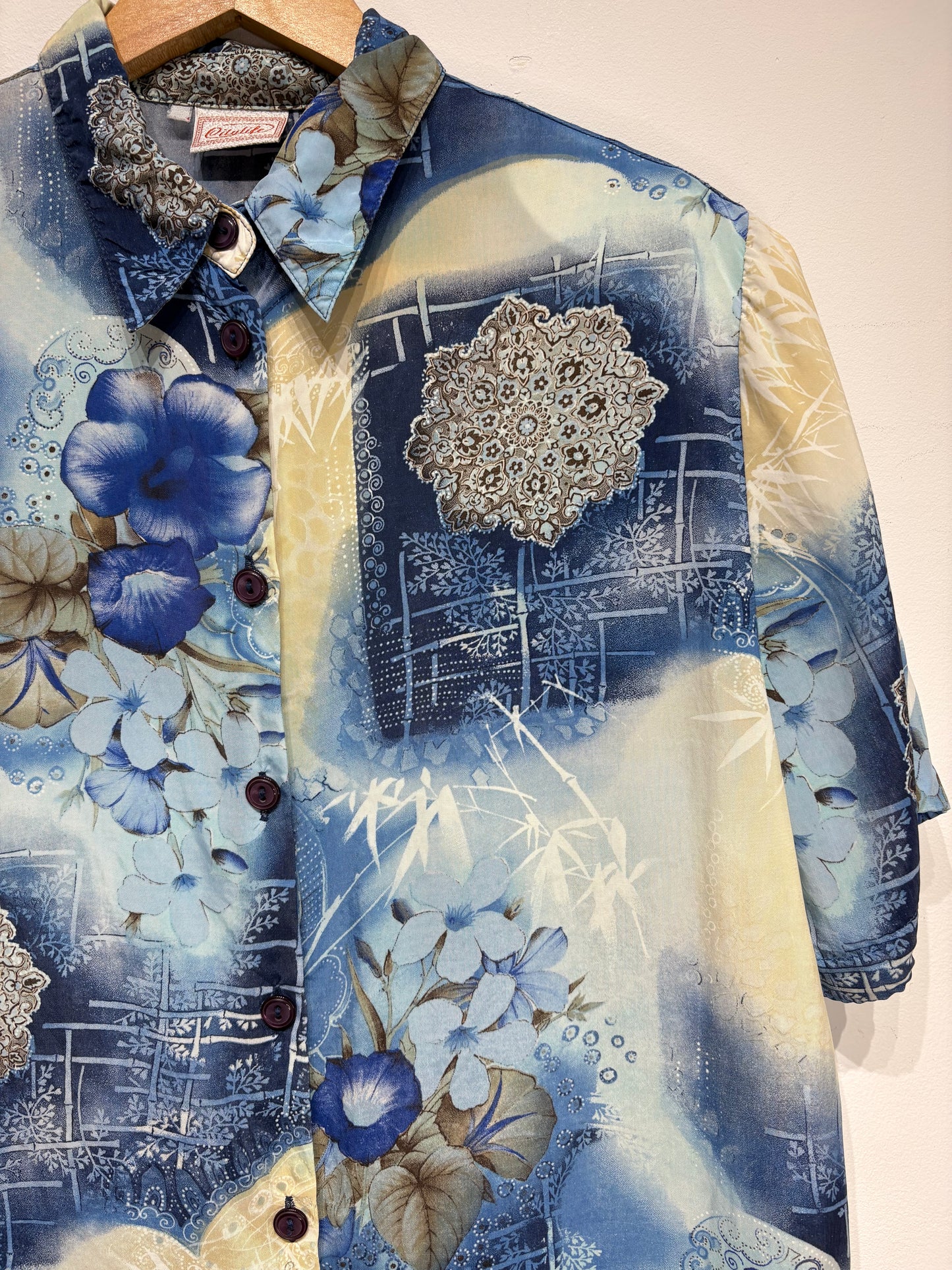 Camisa vintage estampada 100% cupro
