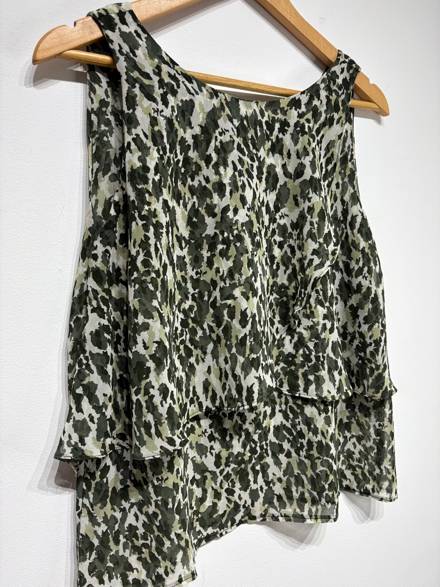 Blusa estampado animal print