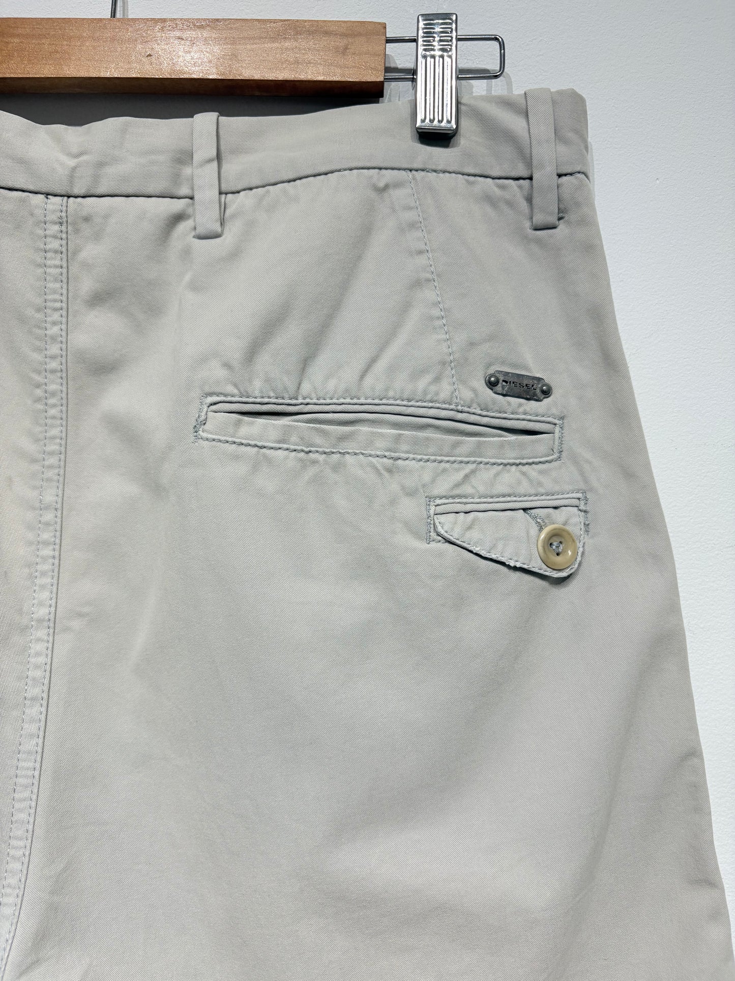 Bermuda beige Diesel