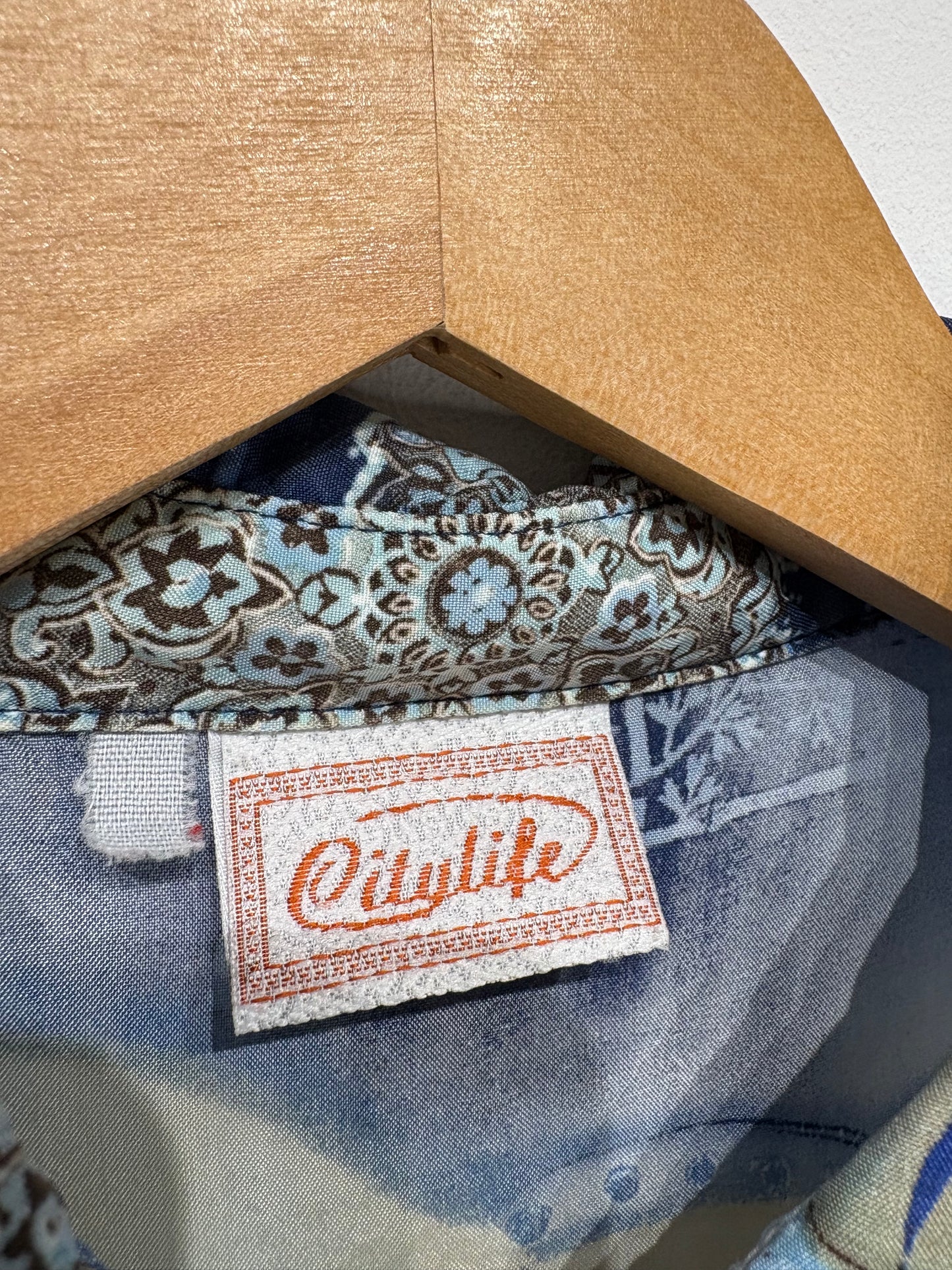 Camisa vintage estampada 100% cupro