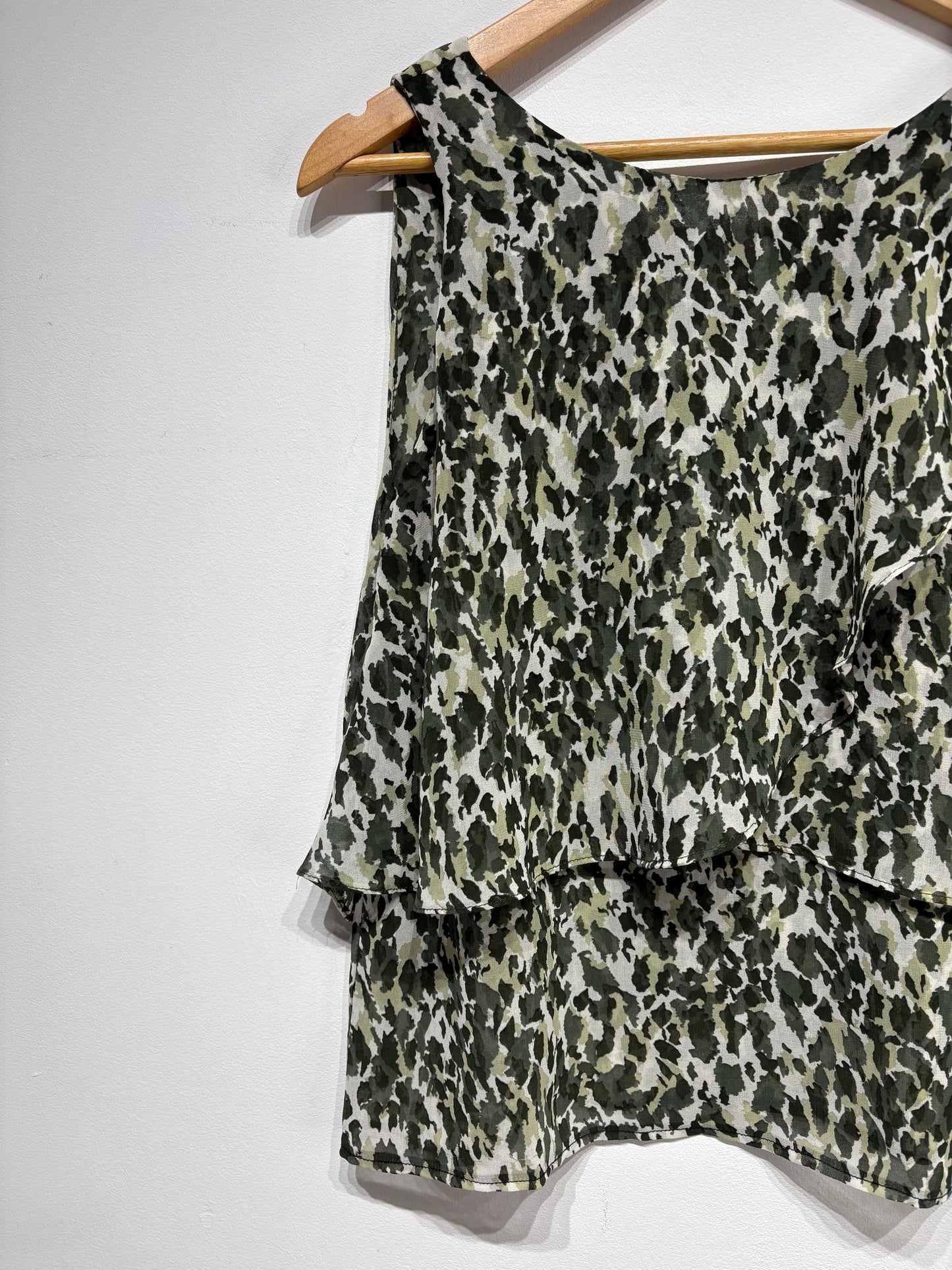 Blusa estampado animal print