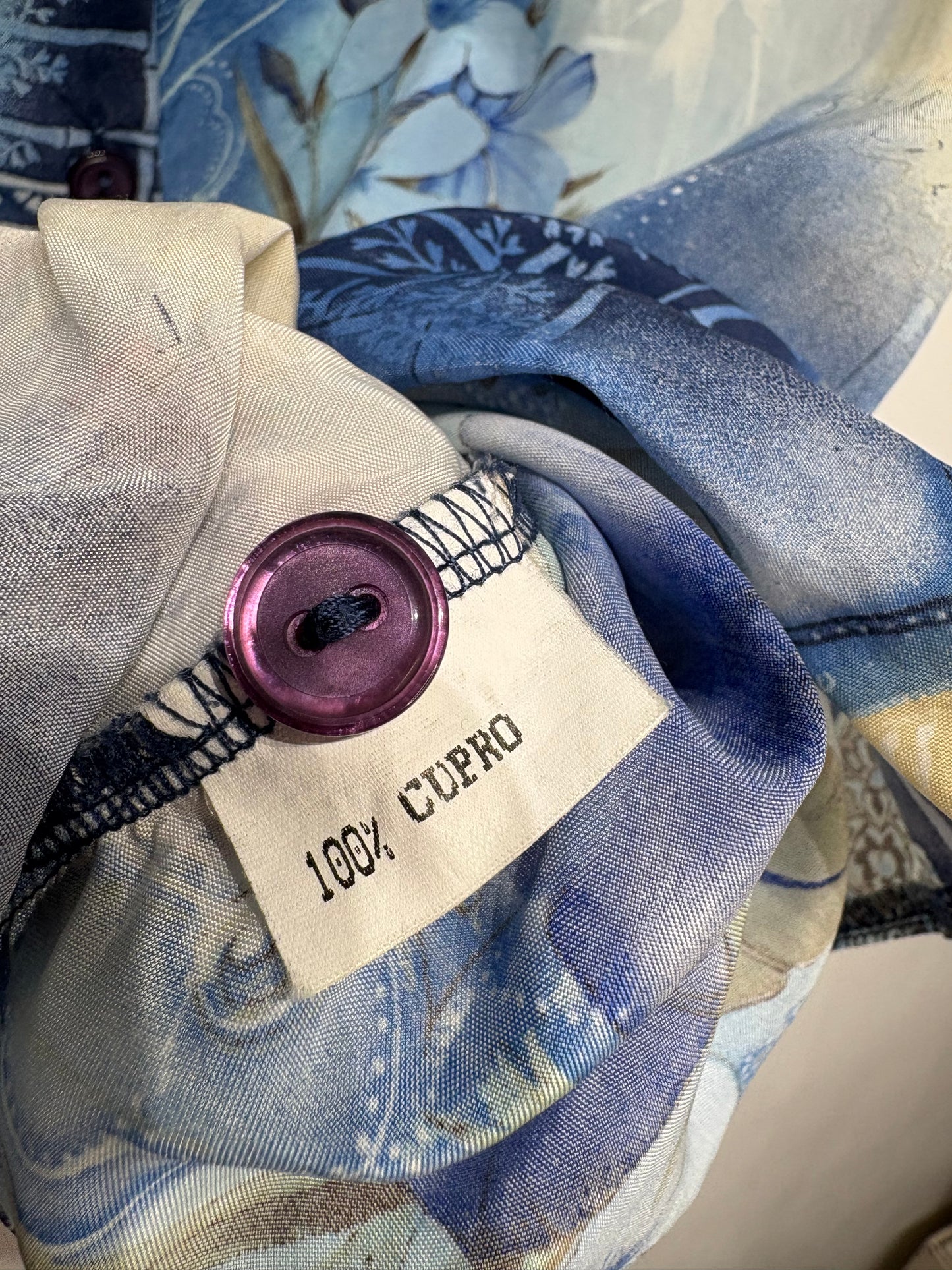 Camisa vintage estampada 100% cupro