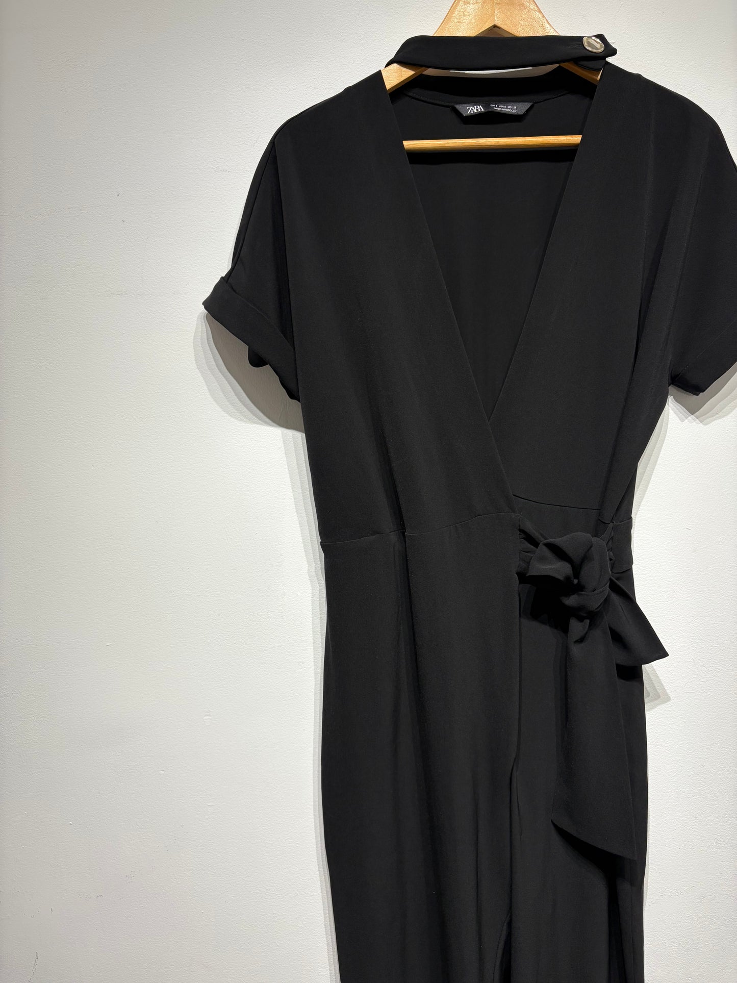 Mono negro largo de Zara