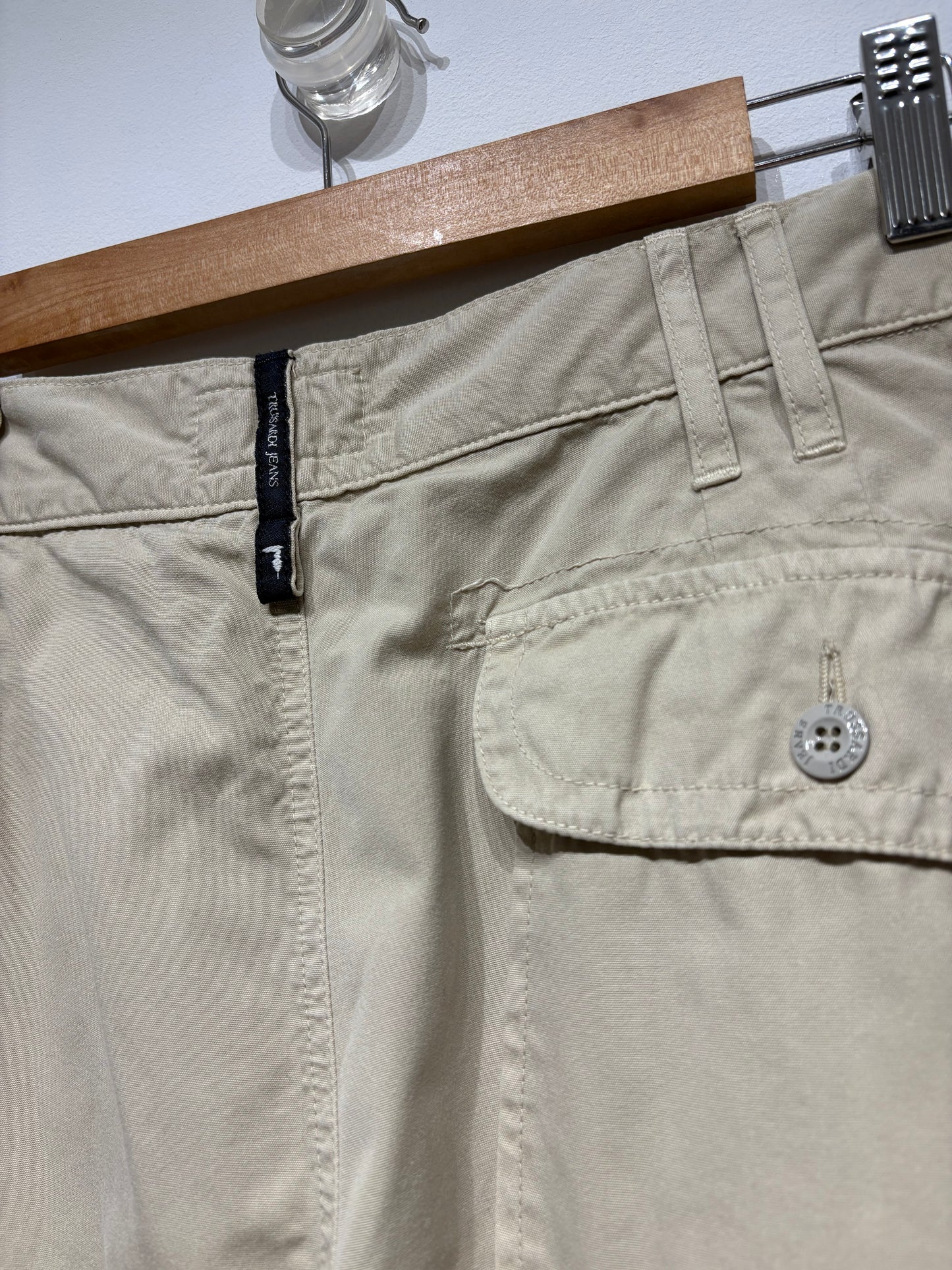 Bermuda color beige Trussardi Jeans