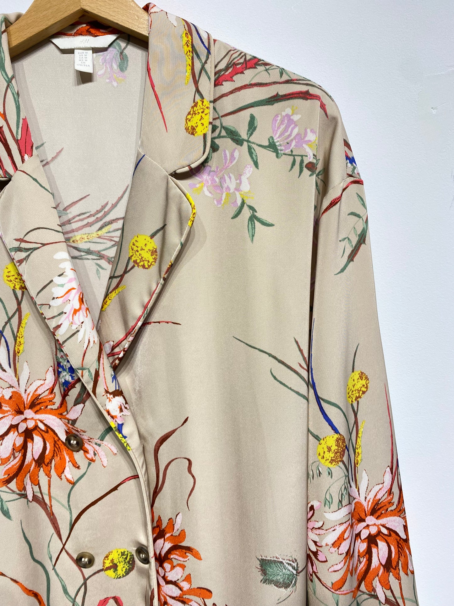 Blusa satinada
