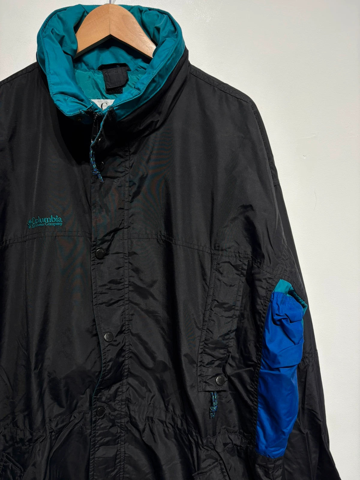 Chaqueta cortaviento vintage Columbia