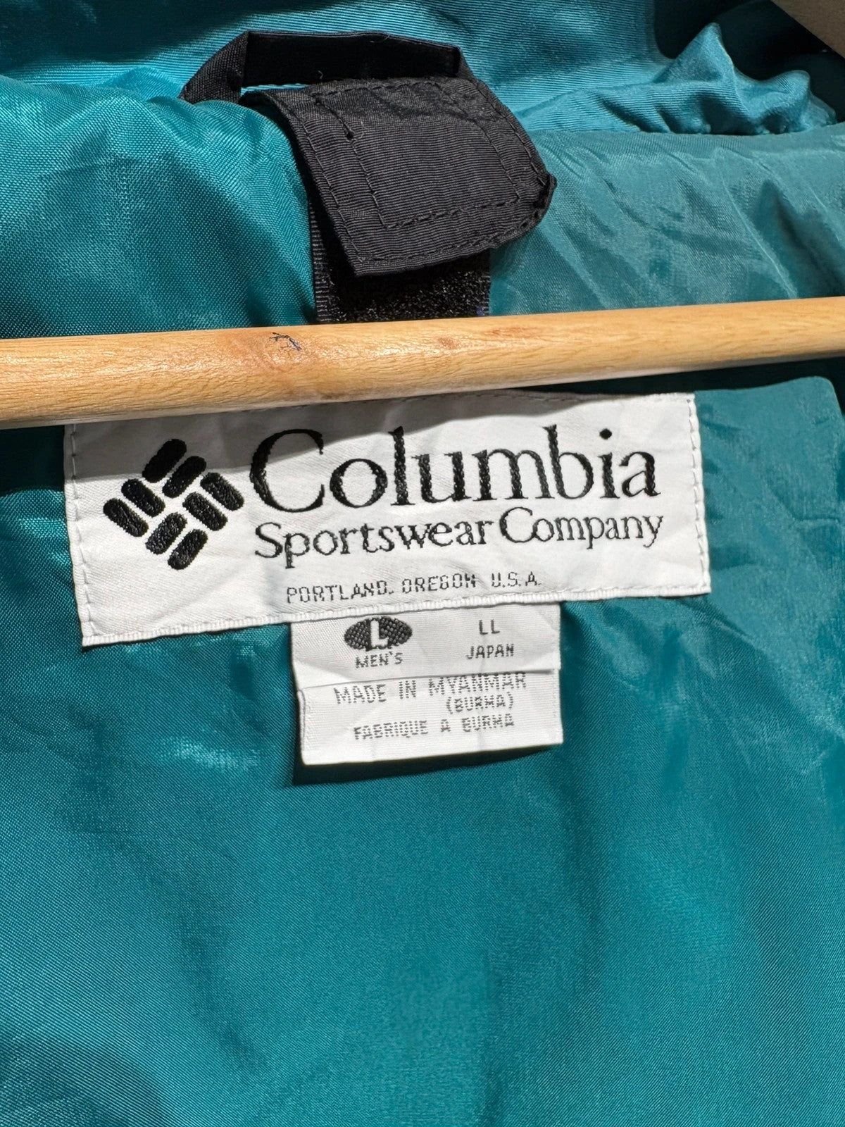 Chaqueta cortaviento vintage Columbia