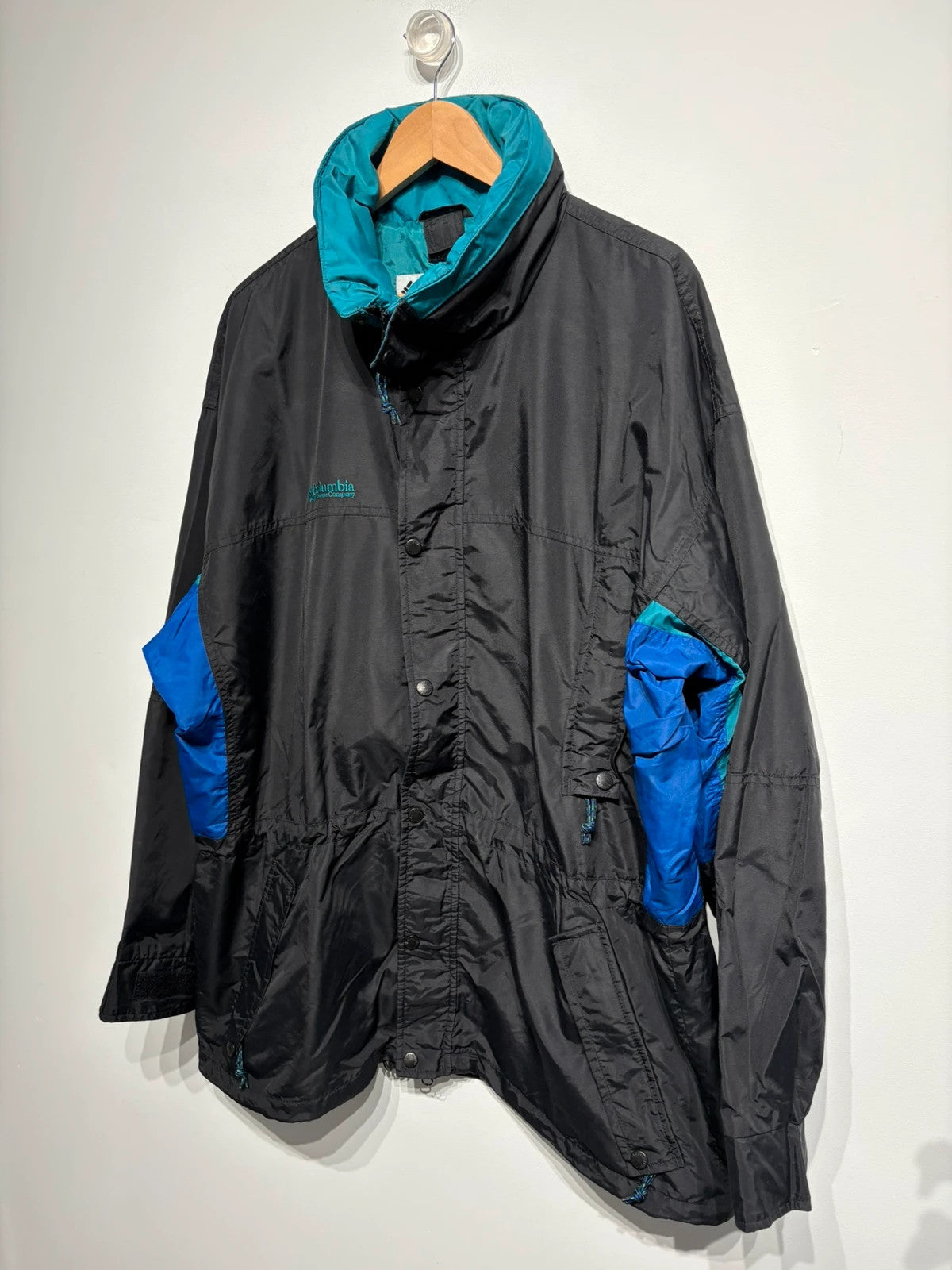 Chaqueta cortaviento vintage Columbia