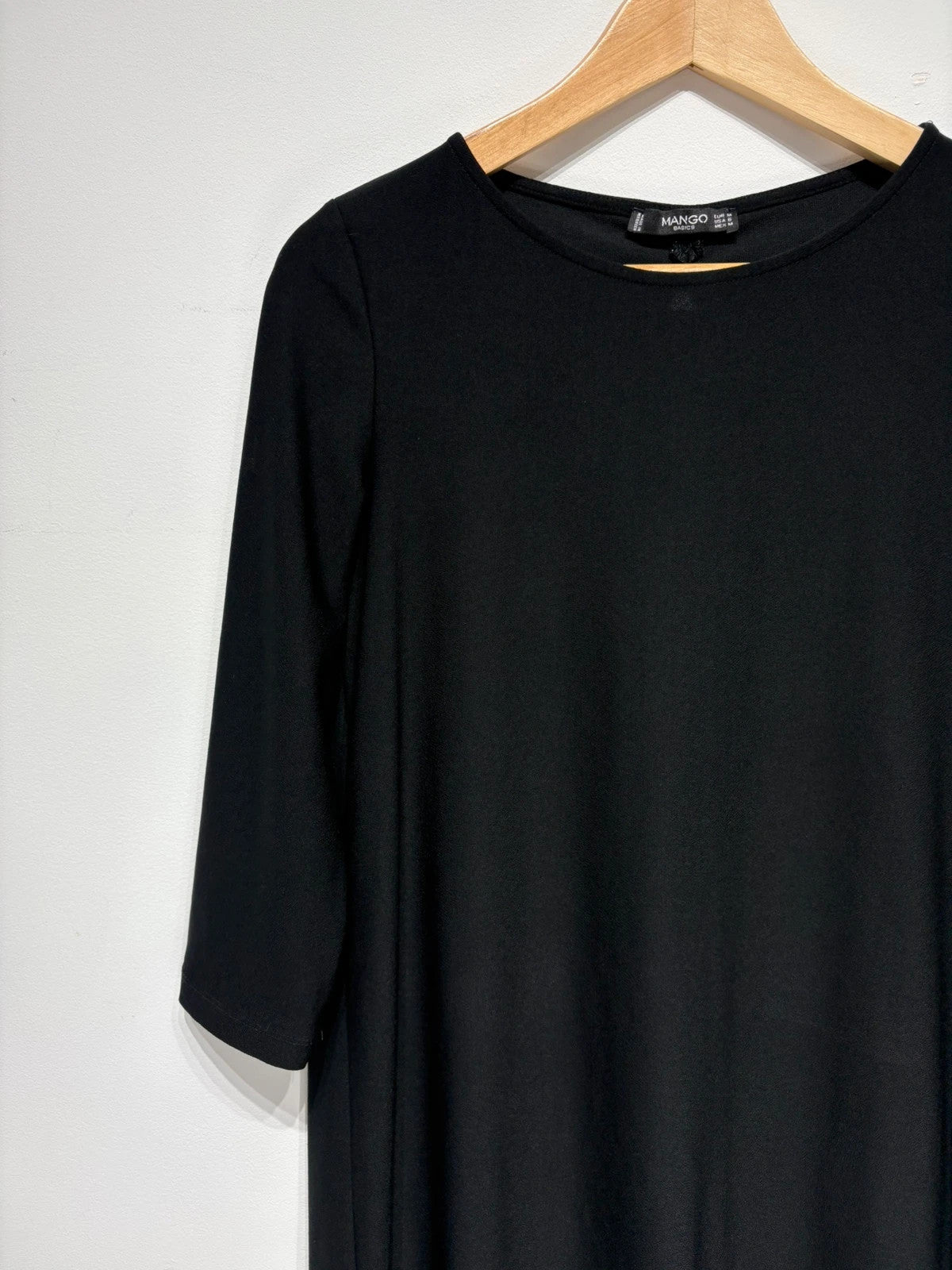 Vestido negro Mango Basics