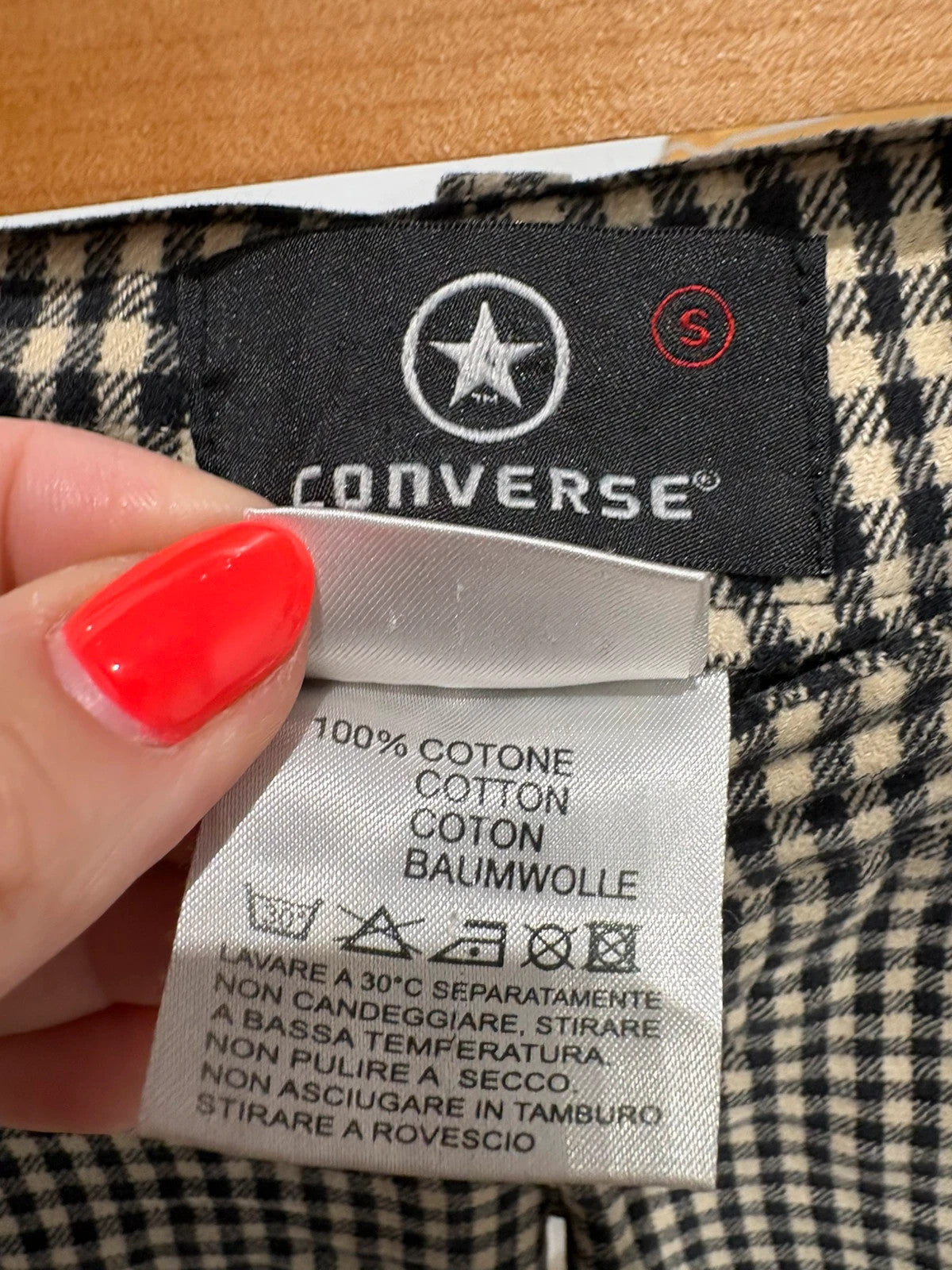 Bermuda de cuadros Converse
