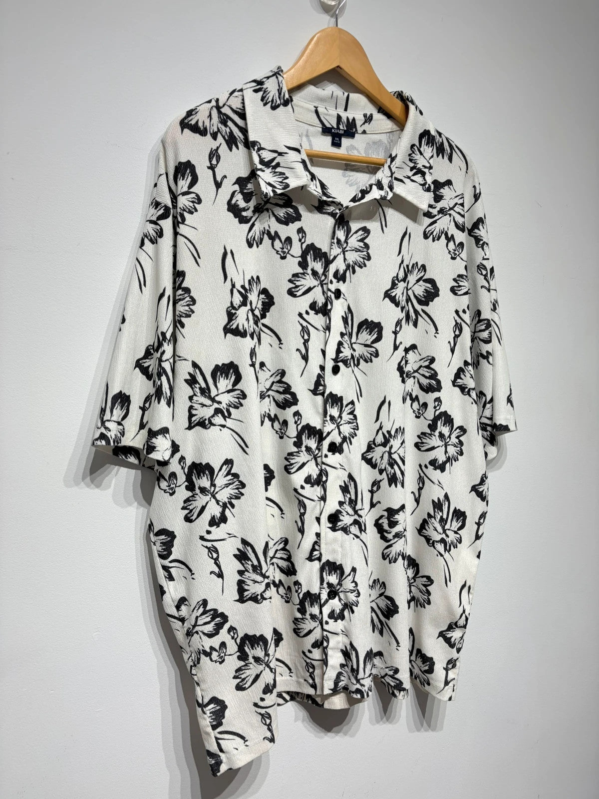 Camisa estampada hombre manga corta Kiabi