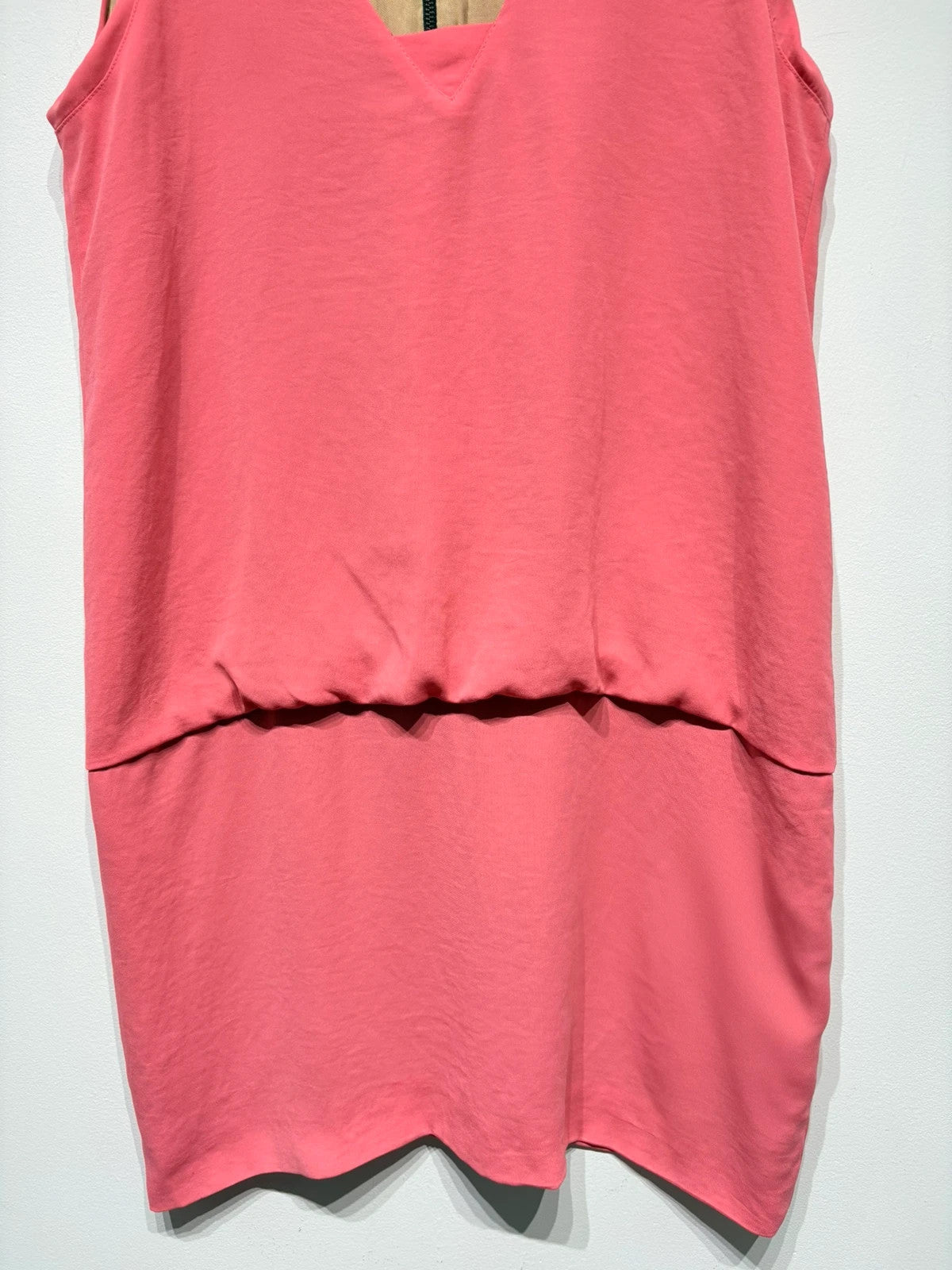 Vestido color coral de Zara