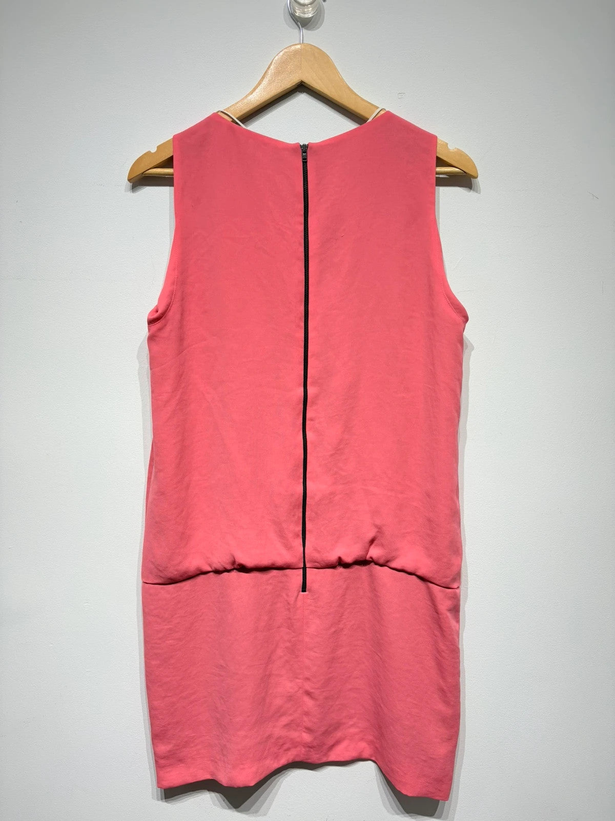 Vestido color coral de Zara