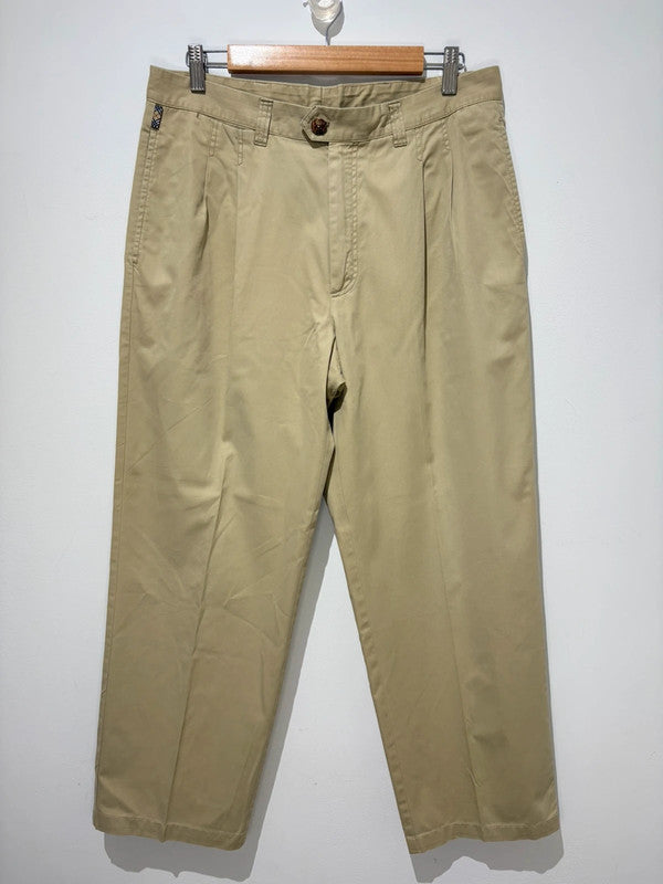 Pantalón chino beige Burberry