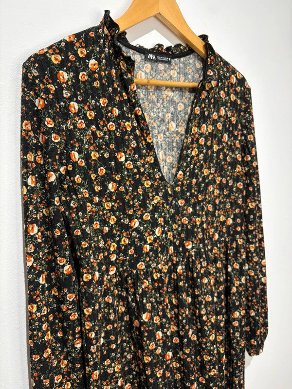 Vestido estampado de Zara