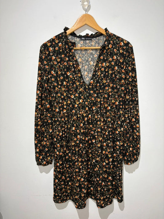Vestido estampado de Zara