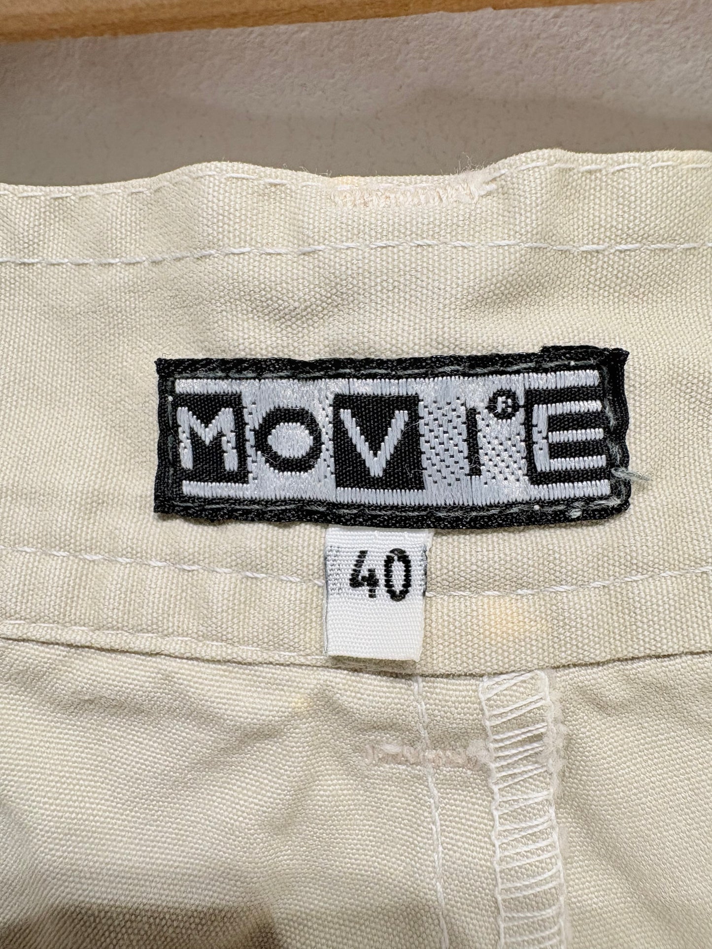 Bermuda estilo baggy color beige