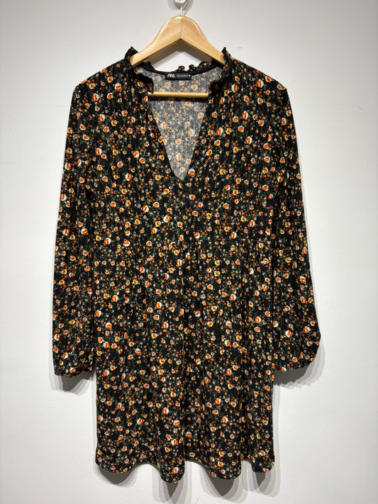 Vestido estampado de Zara