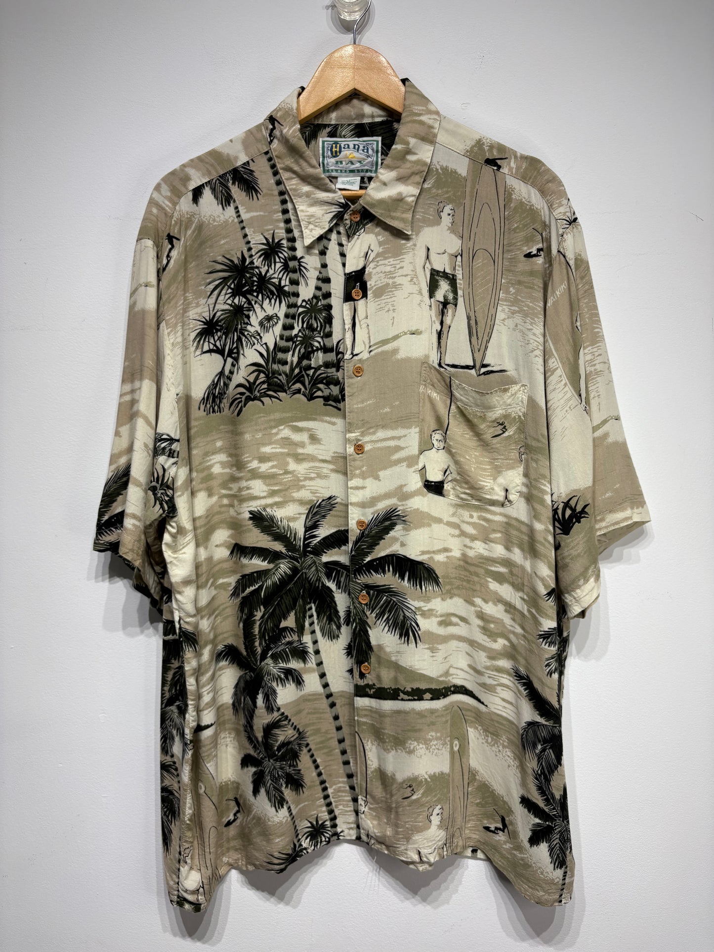 Camisa estampada tonos beige