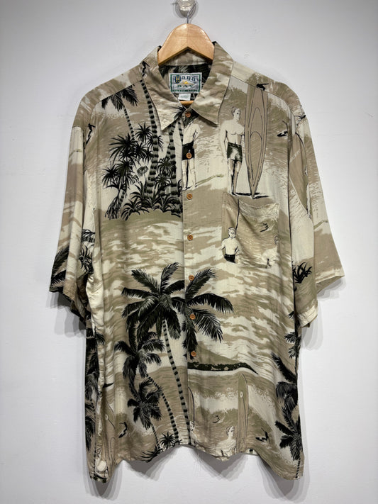 Camisa estampada tonos beige