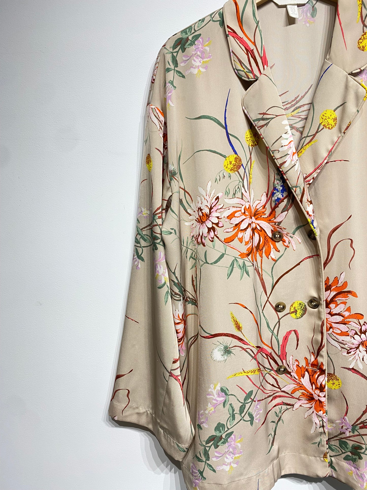 Blusa satinada