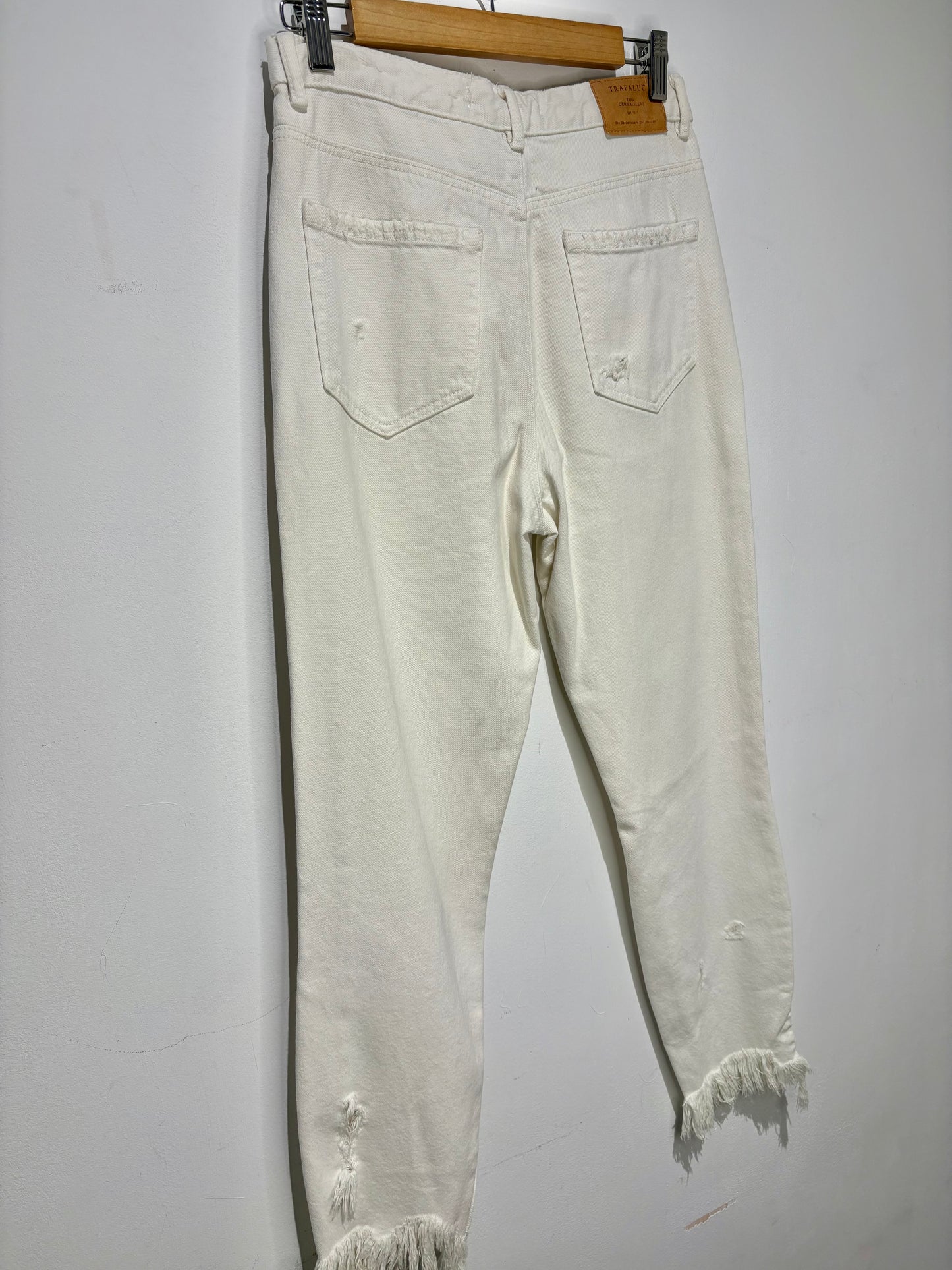 Vaquero desgastado del Zara