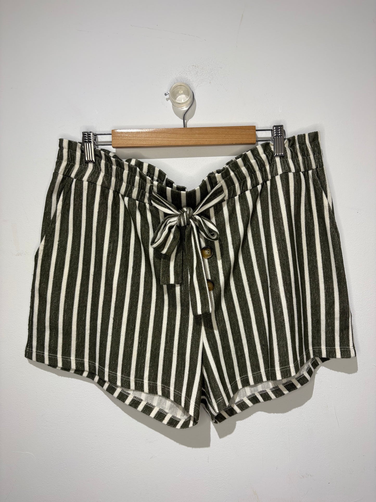 Short de rayas Unit