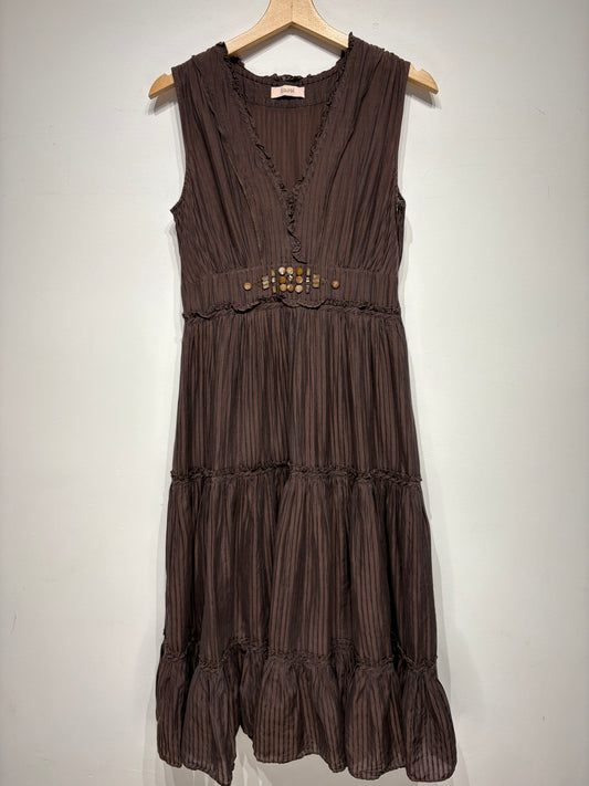 Vestido con pedrería de seda y algodón