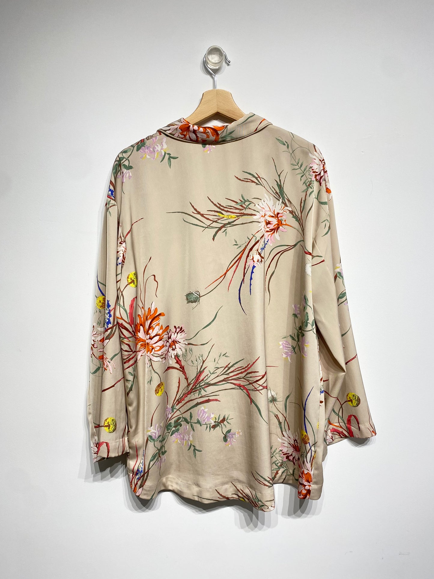 Blusa satinada